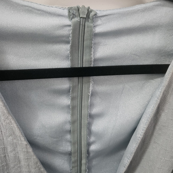 Unbranded light green faux wrap dress with tie and tulip sleeve est. Sz  L - Picture 4 of 13